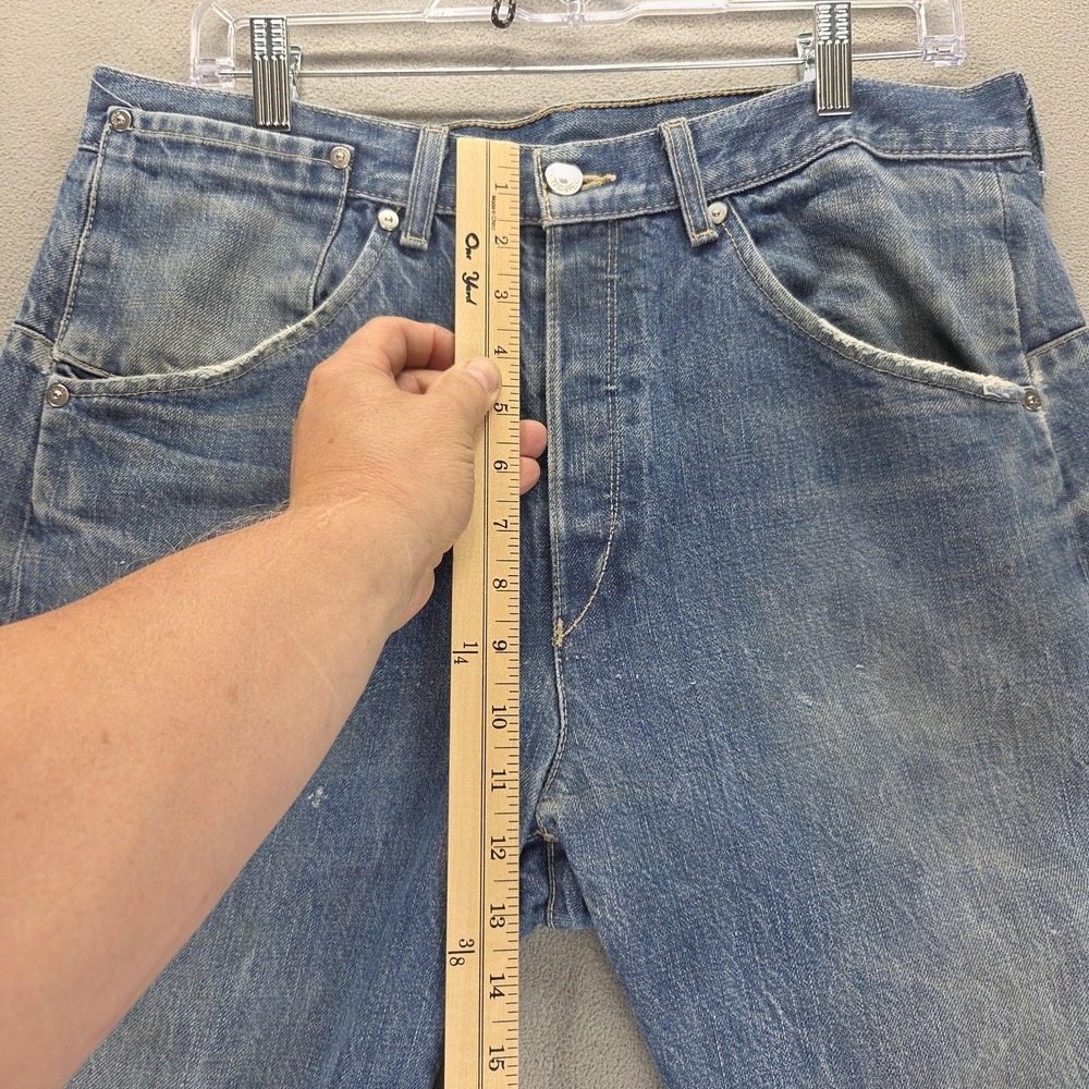 Vintage Levis Engineered Jeans Mens Blue Twisted Button Fly Fits 32x33 - Picture 9 of 16